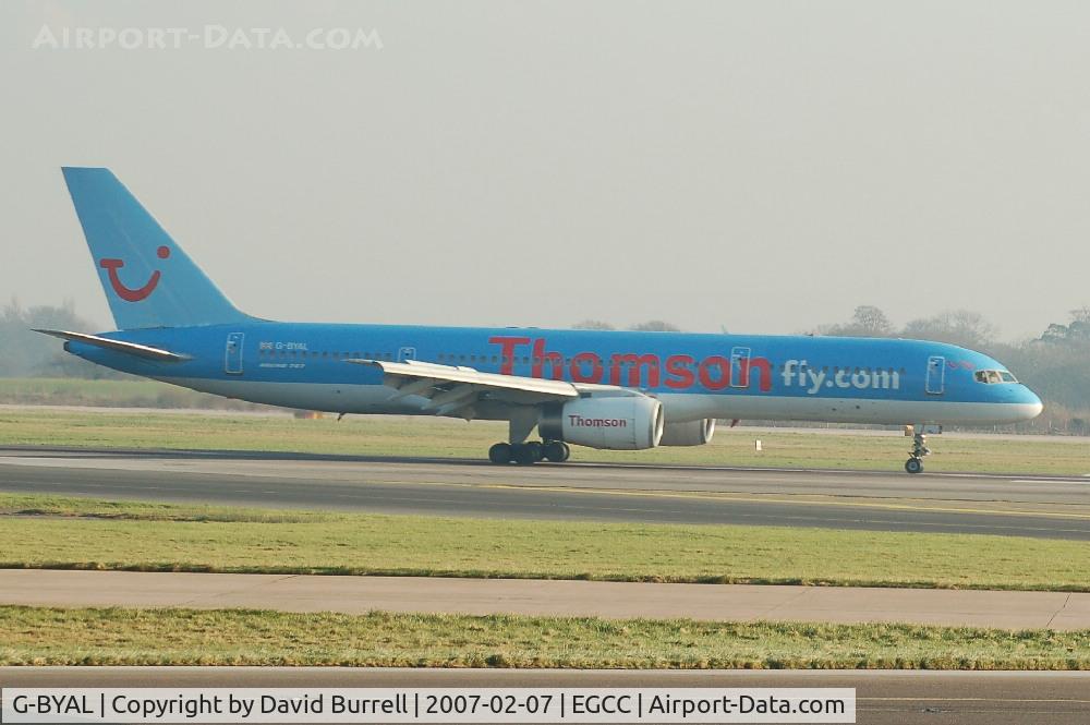 G-BYAL, 1993 Boeing 757-204 C/N 25626, Thomson - Landing