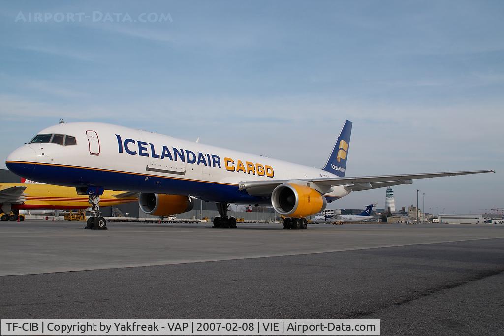TF-CIB, 1992 Boeing 757-204 C/N 26962, Icelandair Boeing 757-200