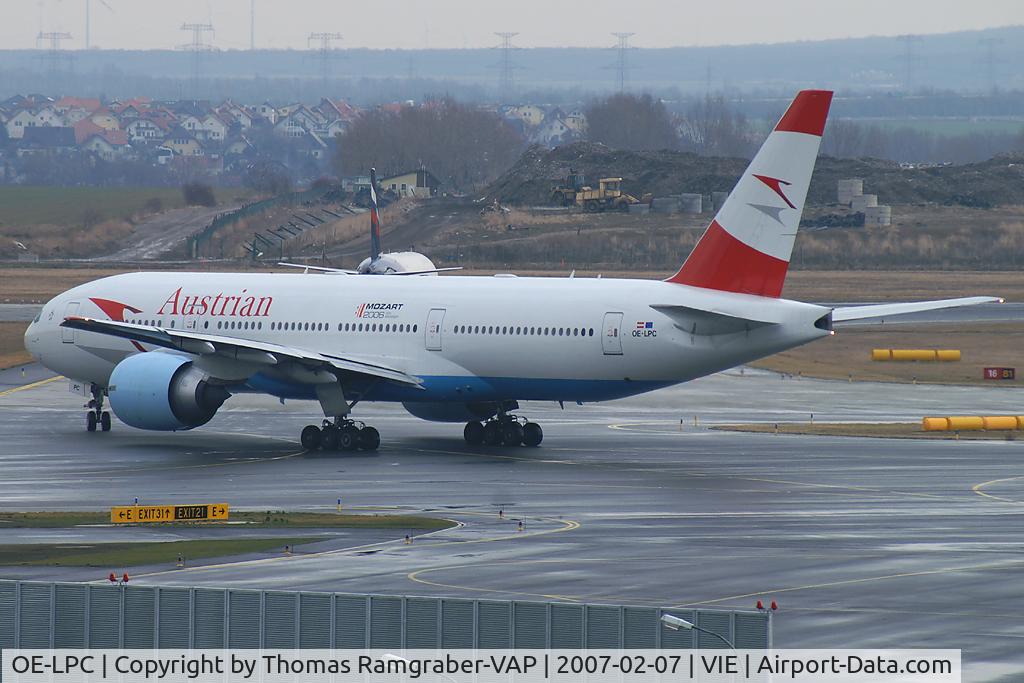 OE-LPC, 2002 Boeing 777-2Z9/ER C/N 29313, Austrian Airlines Boeing 777-200