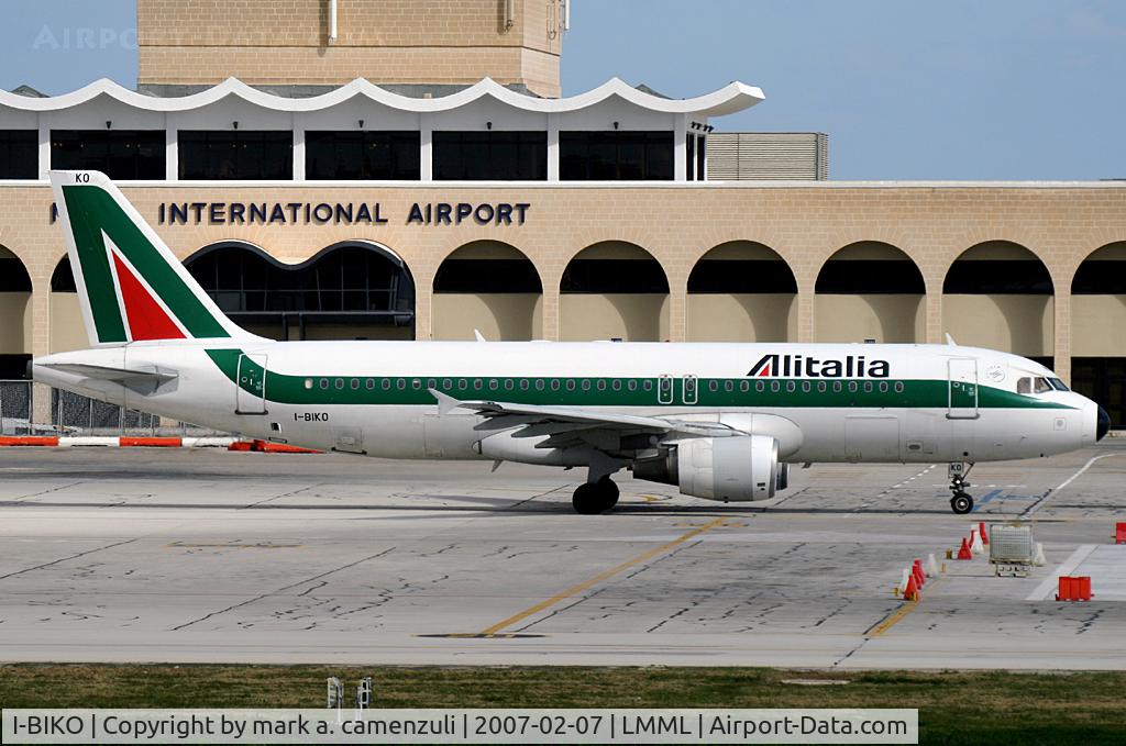 I-BIKO, 2000 Airbus A320-214 C/N 1168, A.320