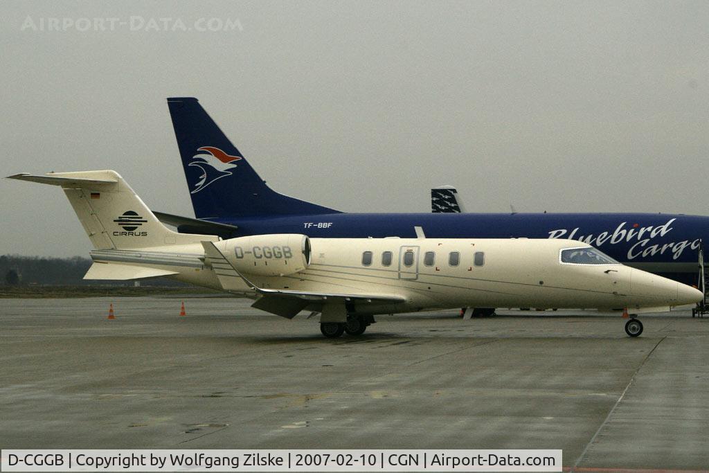 D-CGGB, 2004 Learjet 40 C/N 45-2018, visitor