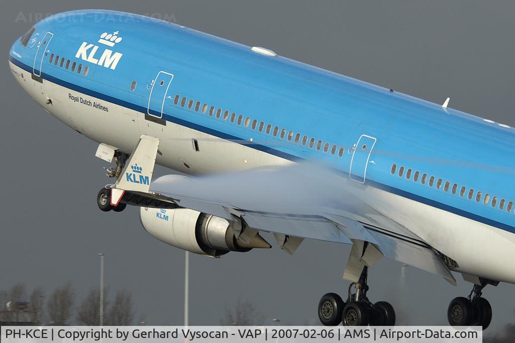 PH-KCE, 1994 McDonnell Douglas MD-11 C/N 48559, good by Kaagbaan