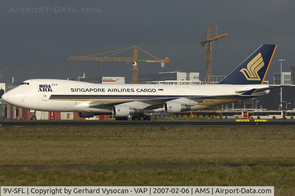 9V-SFL, 2003 Boeing 747-412F/SCD C/N 32897, good by Kaagbaan