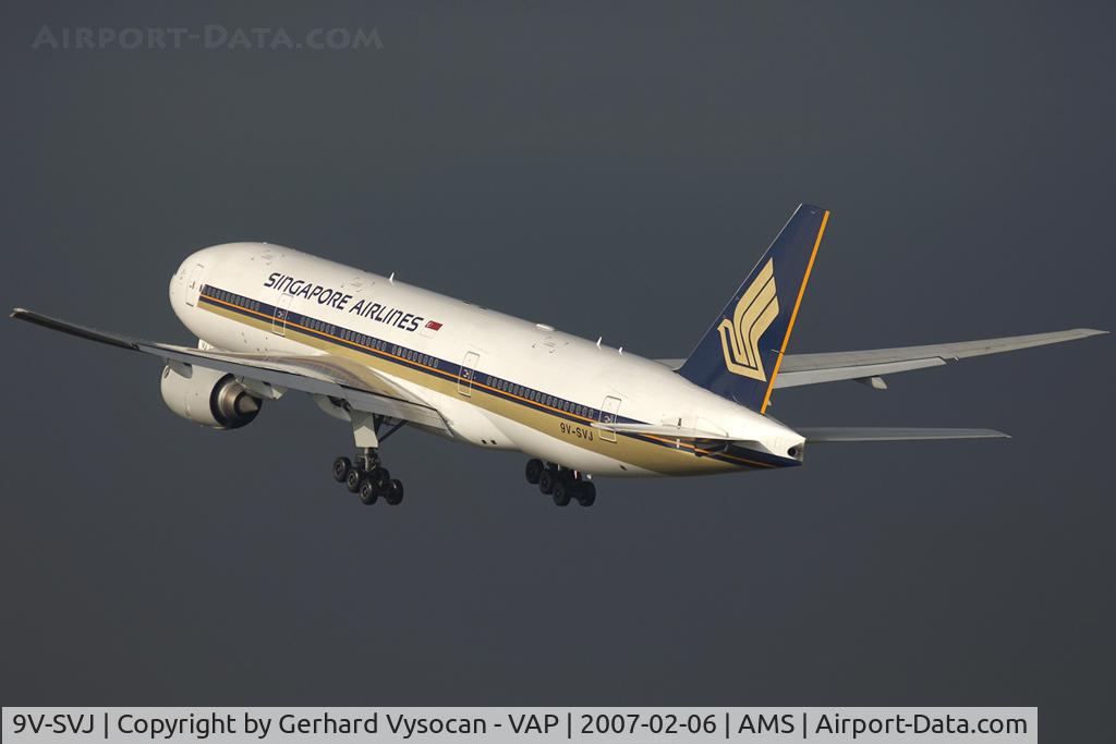 9V-SVJ, 2002 Boeing 777-212/ER C/N 32335, good by Kaagbaan
