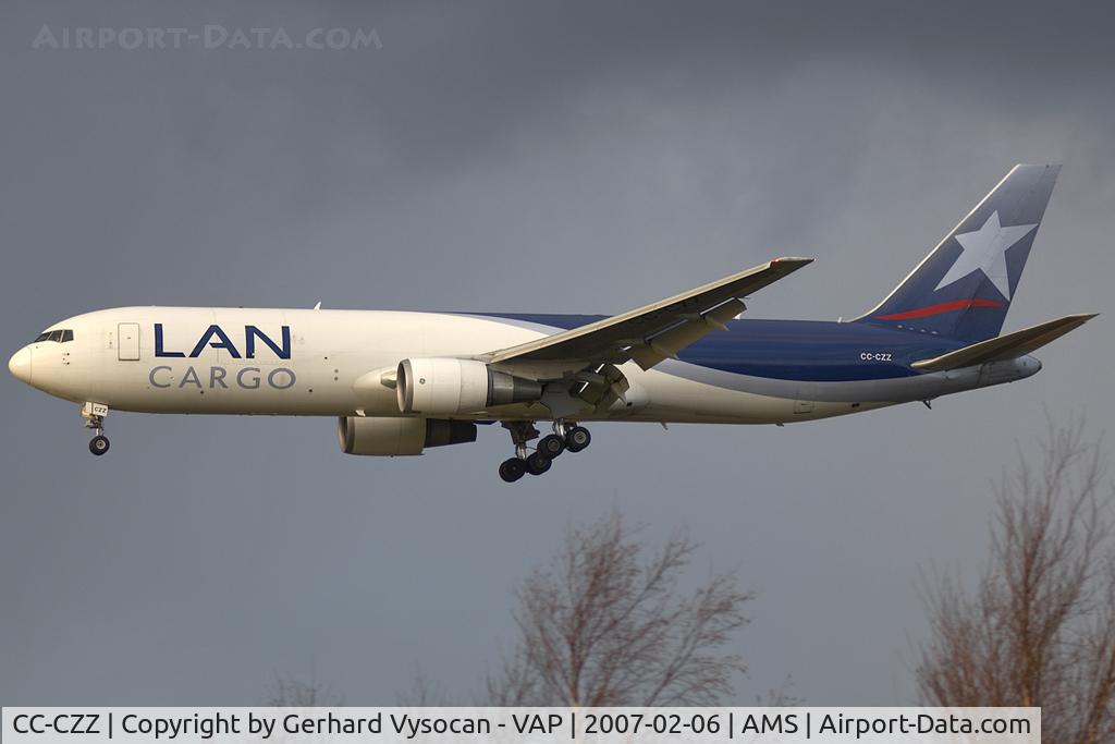CC-CZZ, 1998 Boeing 767-316F/ER C/N 25756, arrival in evening light