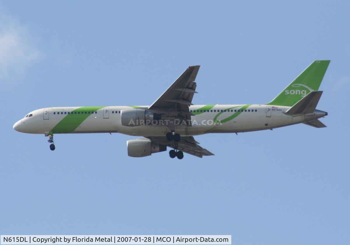 N615DL, 1986 Boeing 757-232 C/N 22822, Song 757