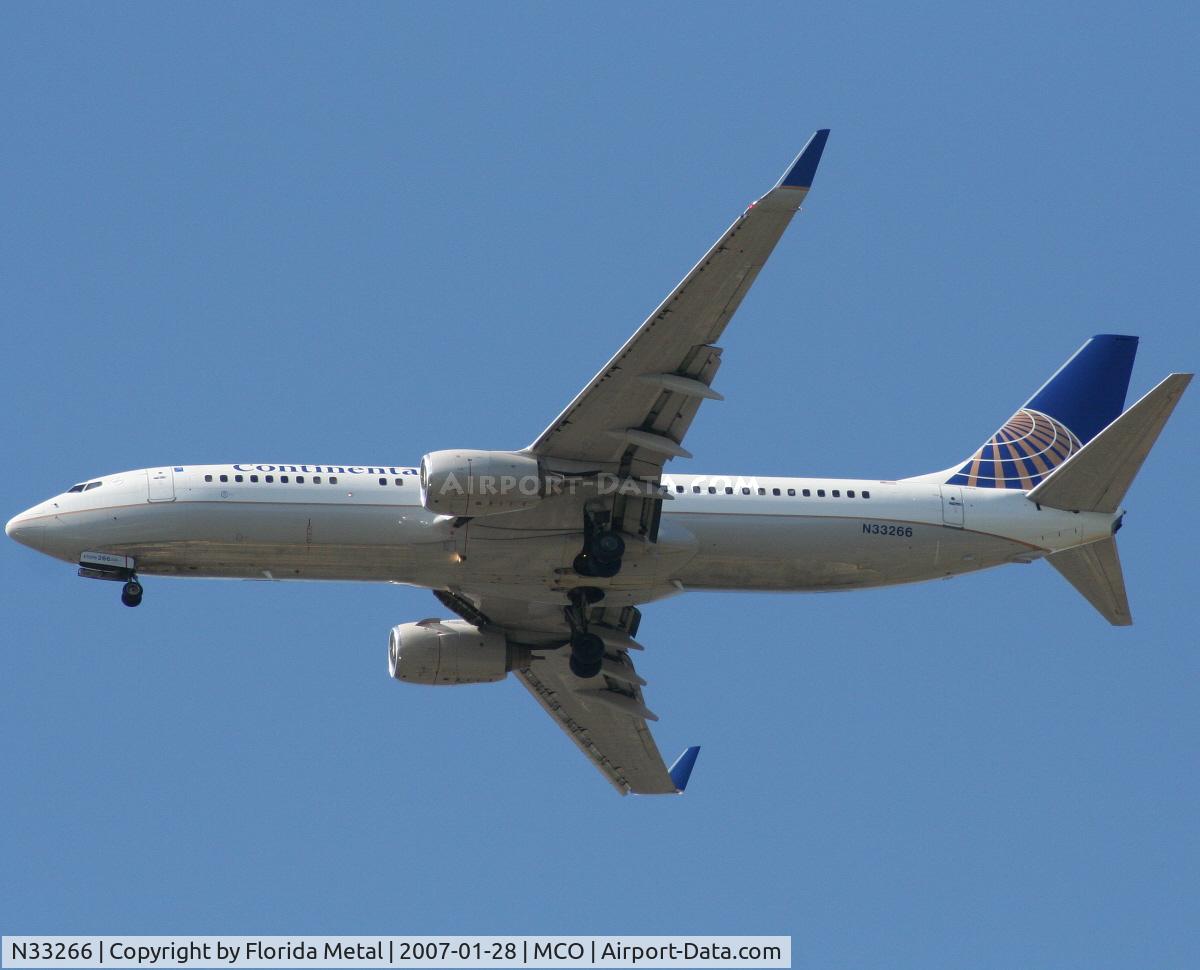 N33266, 2001 Boeing 737-824 C/N 32403, Continental 737-800