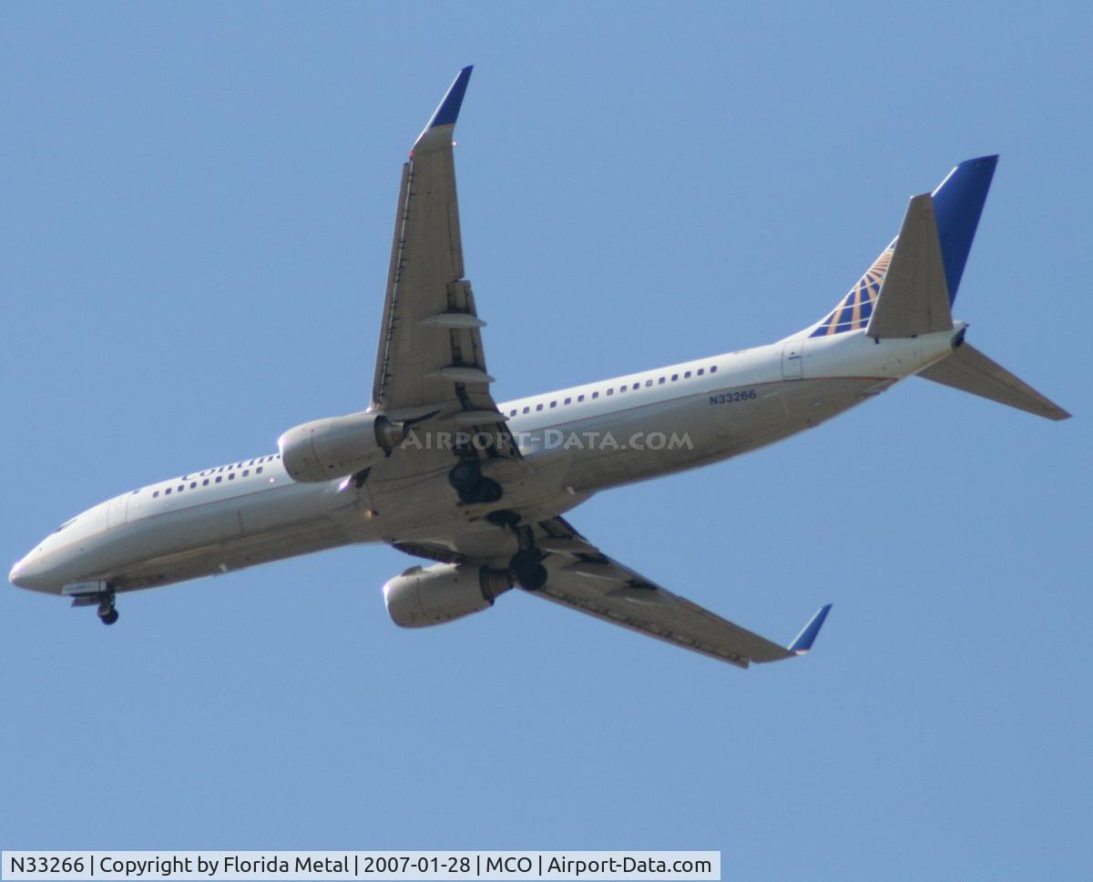N33266, 2001 Boeing 737-824 C/N 32403, Continental 737-800
