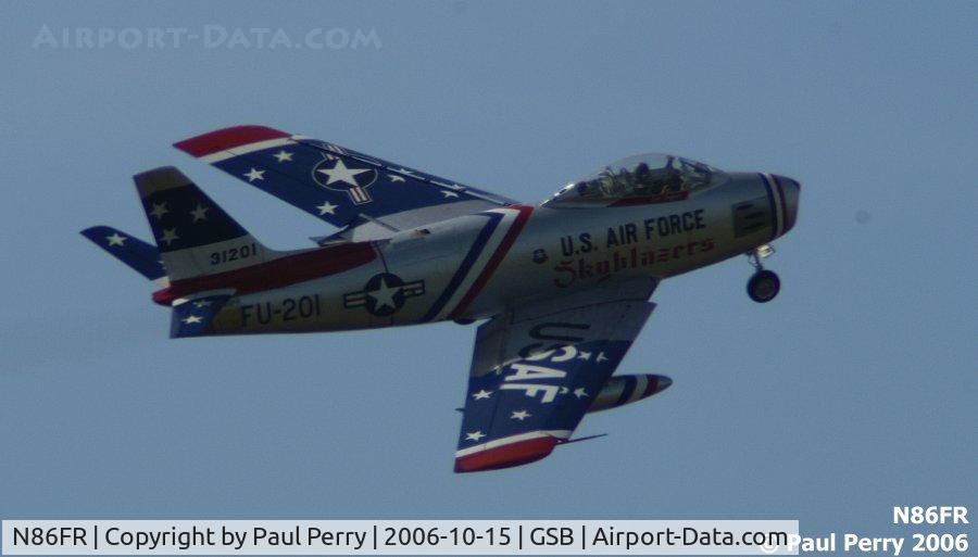 N86FR, 1952 North American F-86F Sabre C/N 191-655, The dirty roll, nice and graceful
