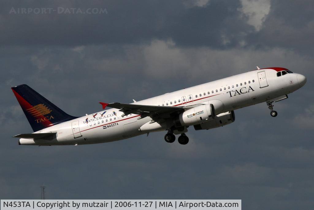 N453TA, 1997 Airbus A320-233 C/N 747, TACA A320