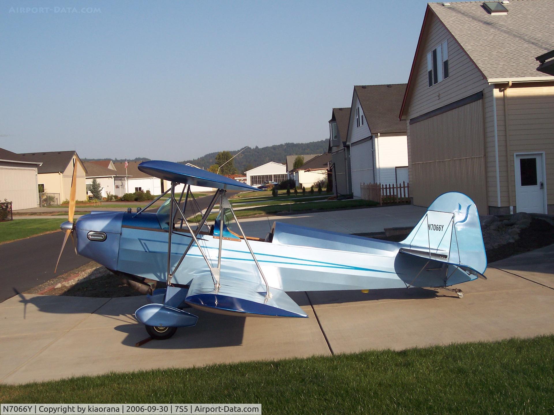 N7066Y, 1991 Fisher Classic C/N C054, Michael E Fisher  (Fisher Flying Products) CLASSIC Biplane