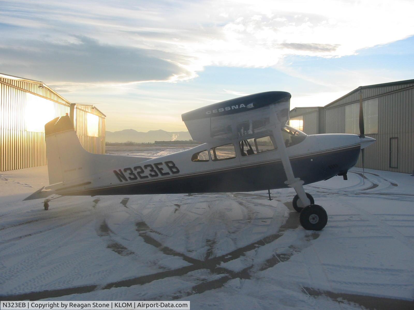 N323EB, 1968 Cessna A185E Skywagon 185 C/N 1851399, Winter pull out in Longmont Colorado