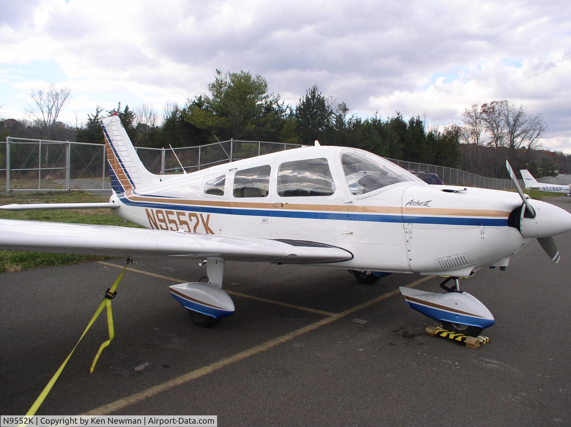 N9552K, 1976 Piper PA-28-181 C/N 28-7690258, 1976 PA 28-181
