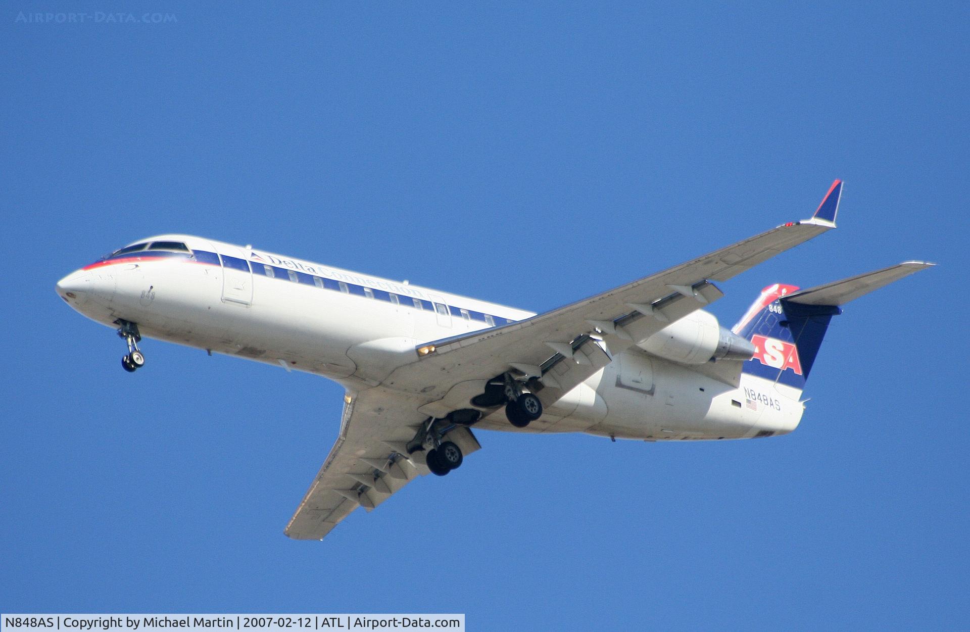 N848AS, 1999 Bombardier CRJ-200ER (CL-600-2B19) C/N 7339, On final for Runway 26L
