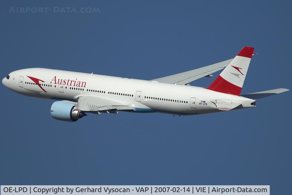 OE-LPD, 2006 Boeing 777-2Z9/ER C/N 35960, newset 777 for Austrian
