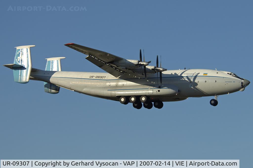 UR-09307, 1974 Antonov An-22A C/N 043481244, really big bird @ Vienna