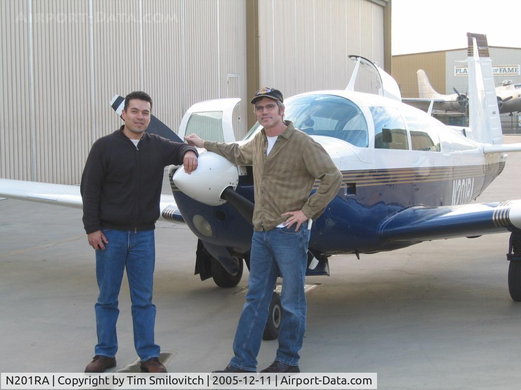 N201RA, 1982 Mooney M20J 201 C/N 24-1319, Me and Ervin at KCNO