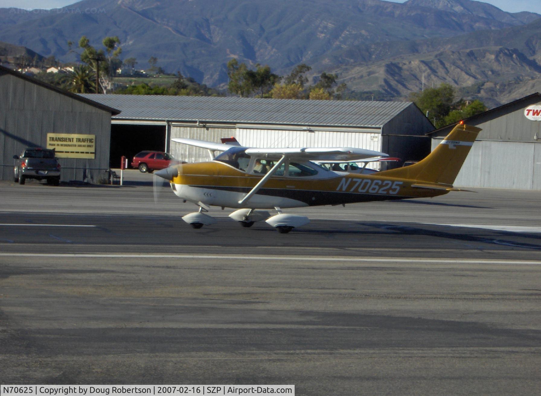 N70625, 1968 Cessna 182M Skylane C/N 18259331, 1968 Cessna 182M SKYLANE, Continental O-470-S 230 Hp, takeoff roll Rwy 22