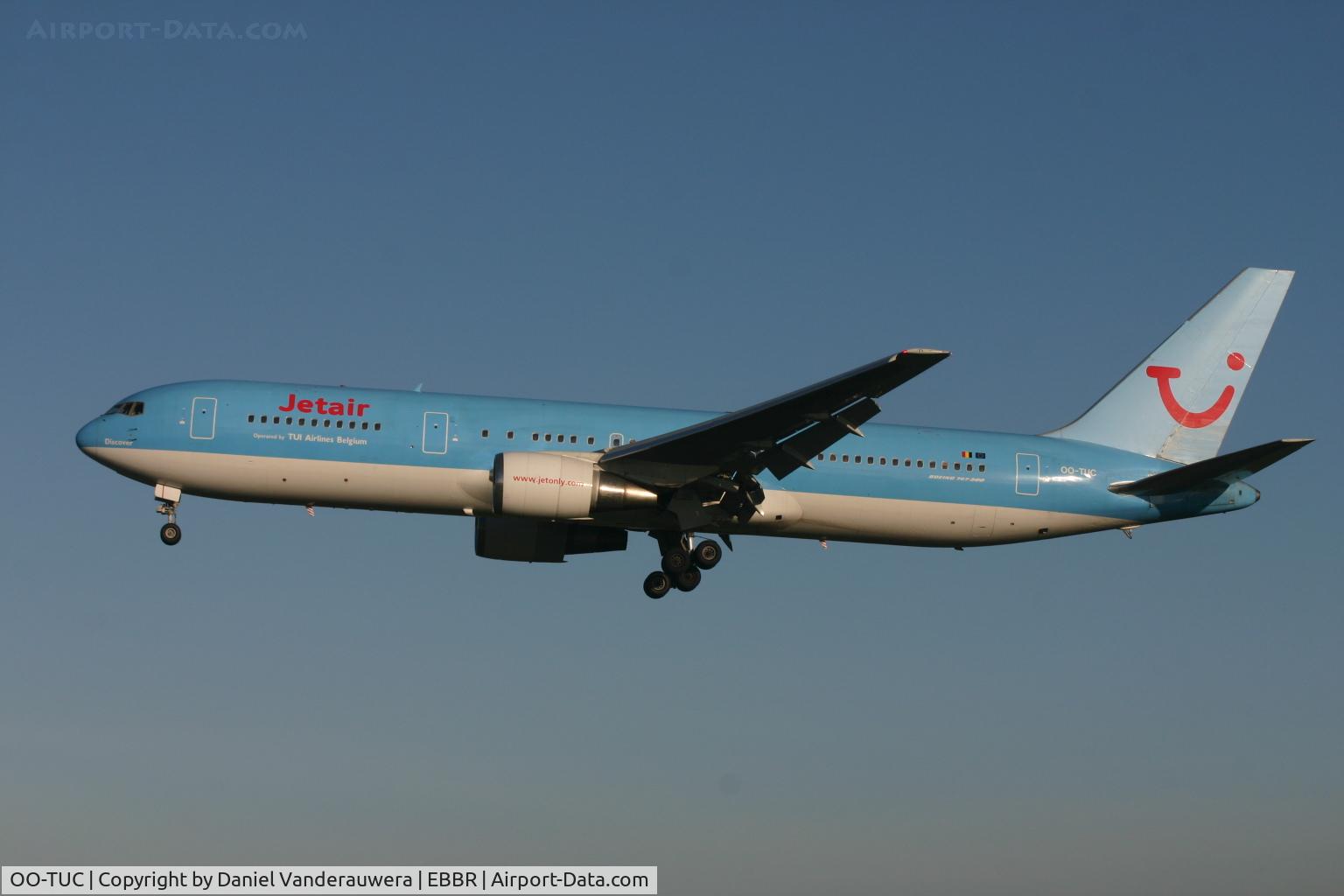 OO-TUC, 1990 Boeing 767-341/ER C/N 24844, arrival of flight JAF304 - rwy 25L
