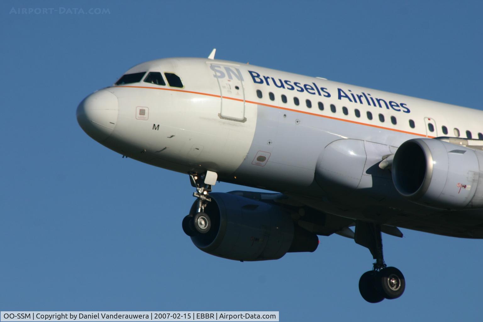 OO-SSM, 2000 Airbus A319-112 C/N 1388, flight SN2122
