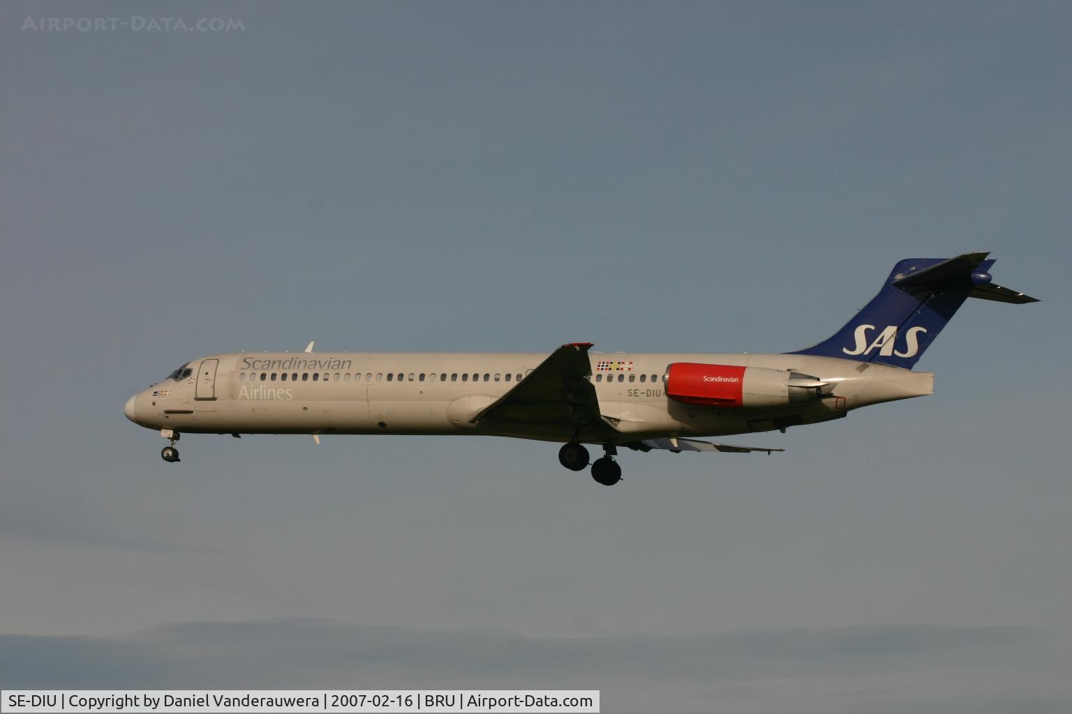 SE-DIU, 1991 McDonnell Douglas MD-87 (DC-9-87) C/N 53011, arrival of flight SK593 from CPH