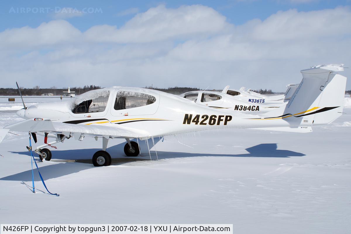 N426FP, 2006 Diamond DA-40F Diamond Star C/N 40.FC026, Parked in front of Diamond Flight Centre