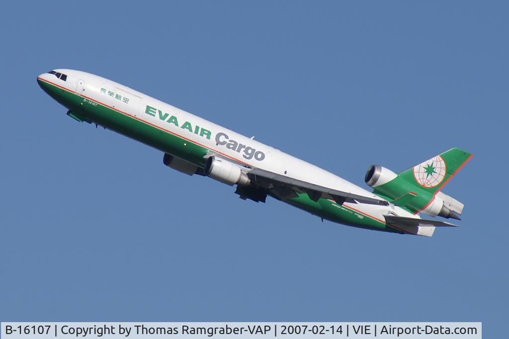 B-16107, 1995 McDonnell Douglas MD-11F C/N 48546, EVA Air MDD MD11
