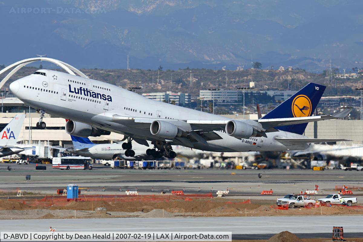 D-ABVD, 1990 Boeing 747-430 C/N 24740, Lufthansa D-ABVD (FLT DLH457) departing RWY 25R enroute to Frankfurt Main (EDDF).