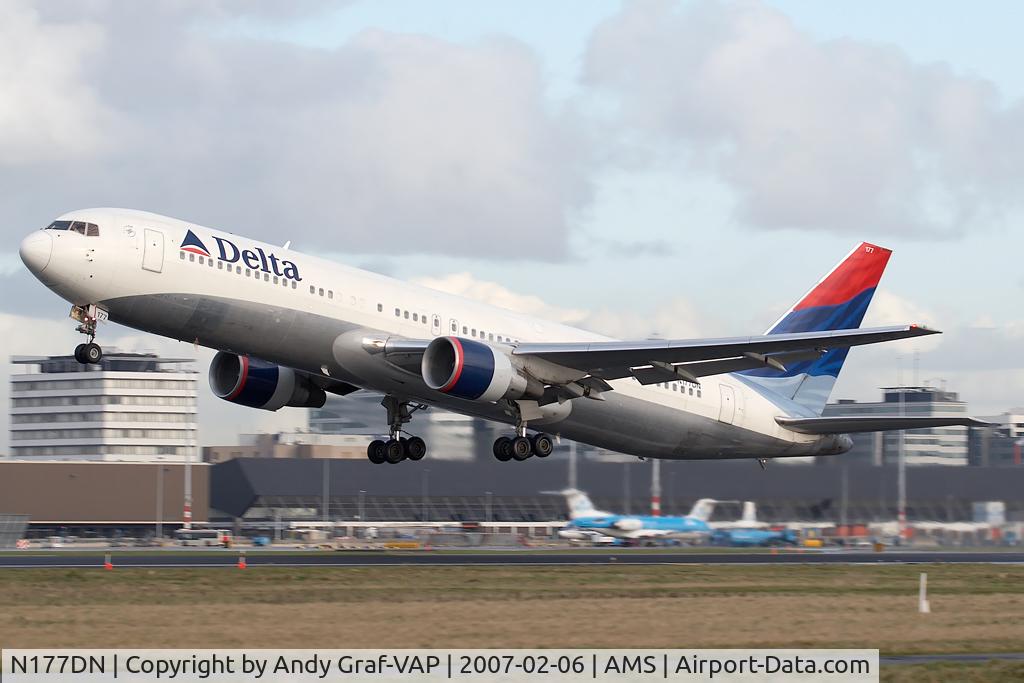 N177DN, 1991 Boeing 767-332 C/N 25122, Delta Air Lines 767-300