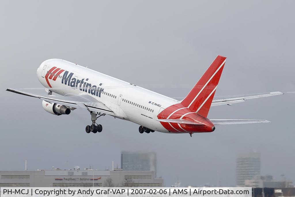PH-MCJ, 1993 Boeing 767-33A C/N 25535, Martinair 767-300