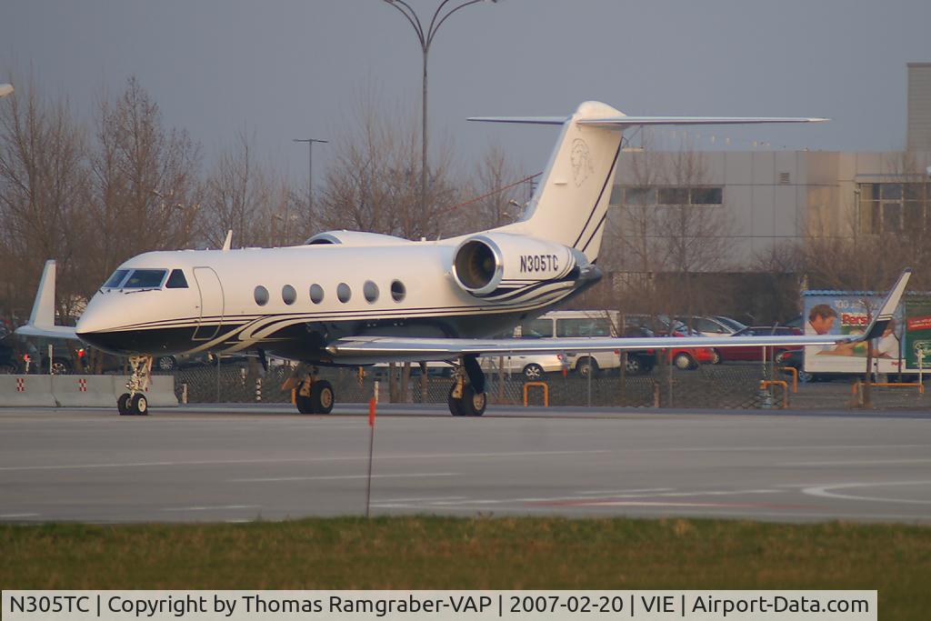N305TC, 1989 Gulfstream Aerospace G-IV C/N 1116, National City Leasing Corp. Gulfstream 4