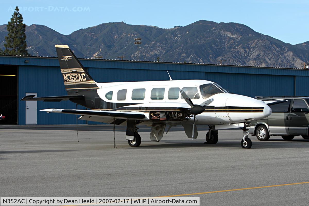 N352AC, 1978 Piper PA-31-350 Chieftain C/N 31-7852171, 1978 Piper PA-31-350 Navajo Chieftain N352AC parked at Whiteman Airport (KWHP).