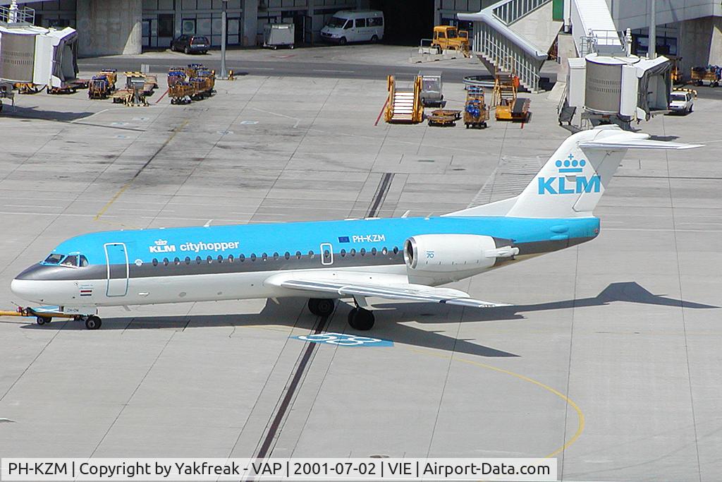 PH-KZM, 1995 Fokker 70 (F-28-0070) C/N 11561, KLM Fokker 70