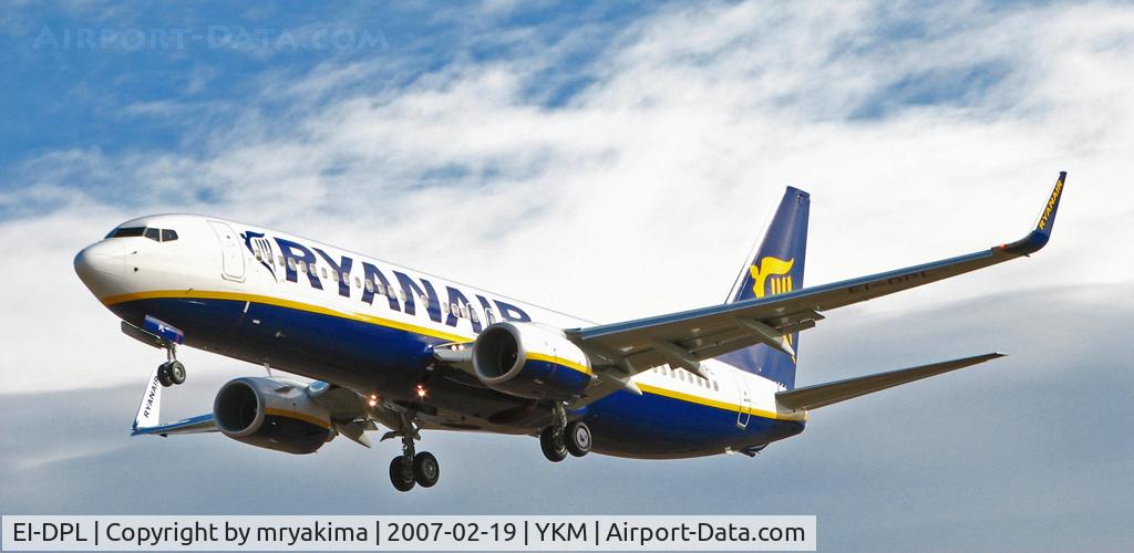 EI-DPL, 2007 Boeing 737-8AS C/N 33611, Approaching YKM