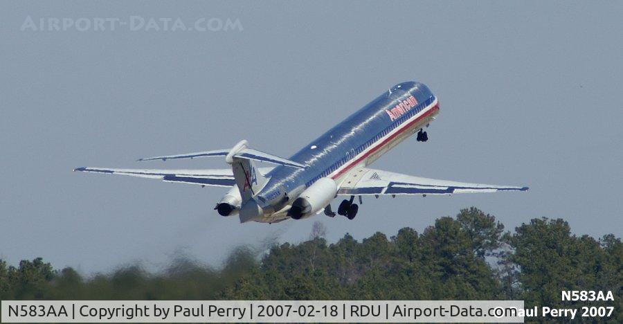 N583AA, 1991 McDonnell Douglas MD-82 (DC-9-82) C/N 53160, Nice to have one of the full-line American birds with the other carriers