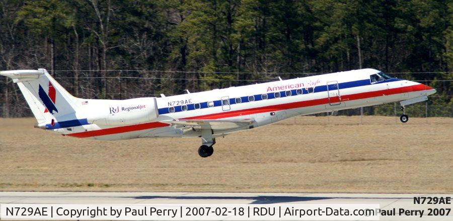 N729AE, 2000 Embraer ERJ-135LR (EMB-135LR) C/N 145343, Not long after she's down; she's gone again