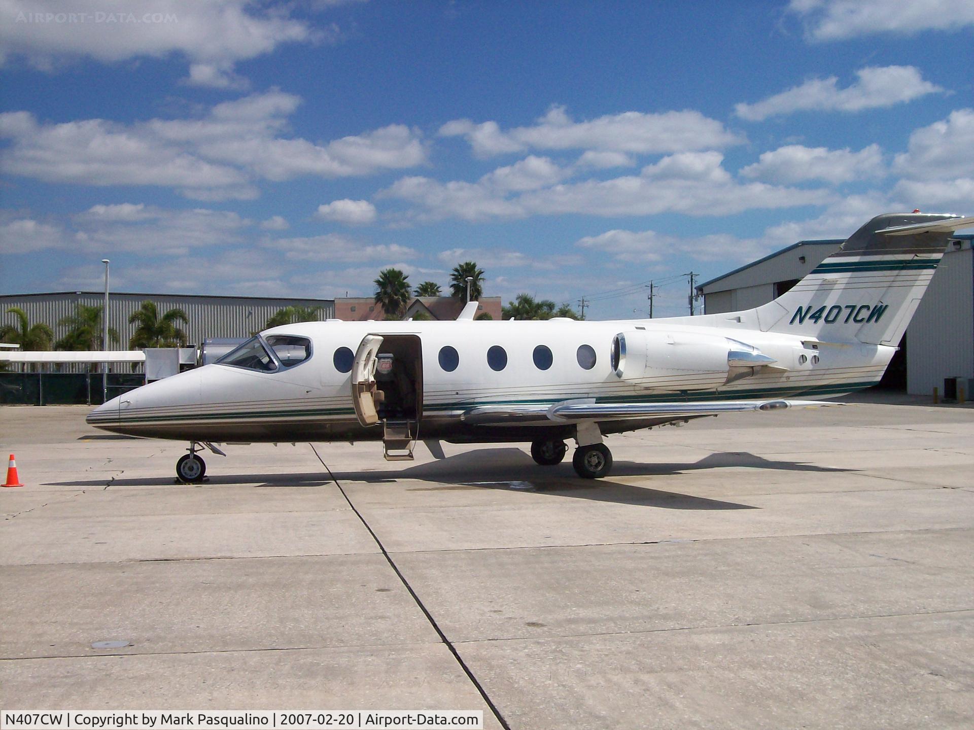 N407CW, 2001 Raytheon Aircraft Company 400A C/N RK-307, Beech 400A