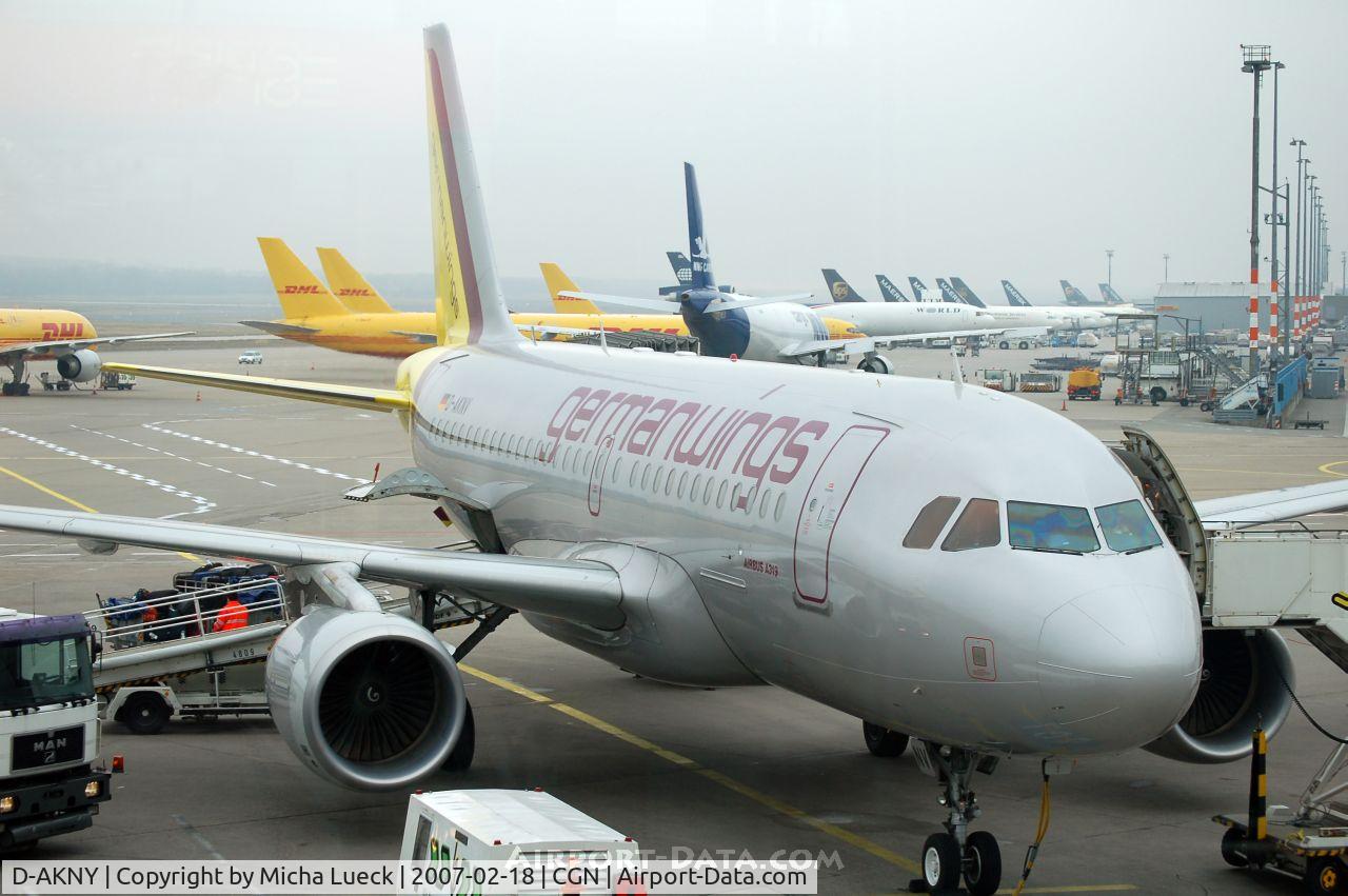 D-AKNY, 1996 Airbus A320-212 C/N 579, Busy apron...