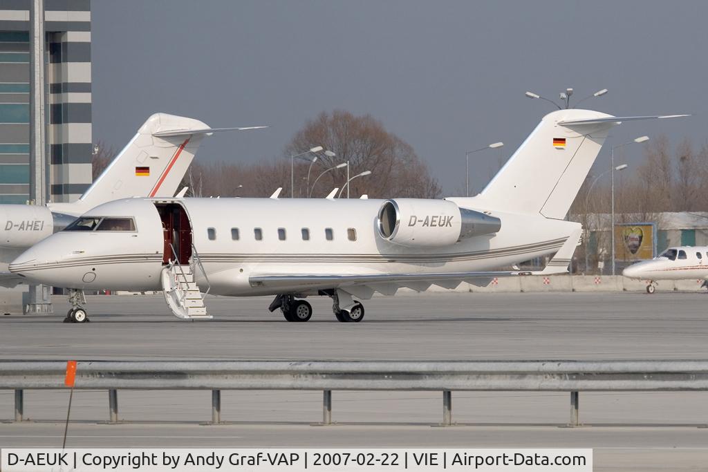 D-AEUK, 2004 Bombardier Challenger 604 (CL-600-2B16) C/N 5580, CL604