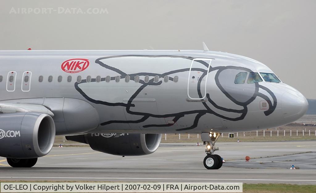 OE-LEO, 2006 Airbus A320-214 C/N 2668, Airbus A320-214