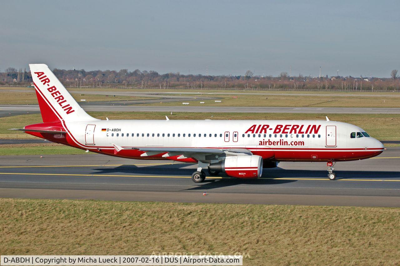 D-ABDH, 2006 Airbus A320-214 C/N 2846, Taxiing to the runway