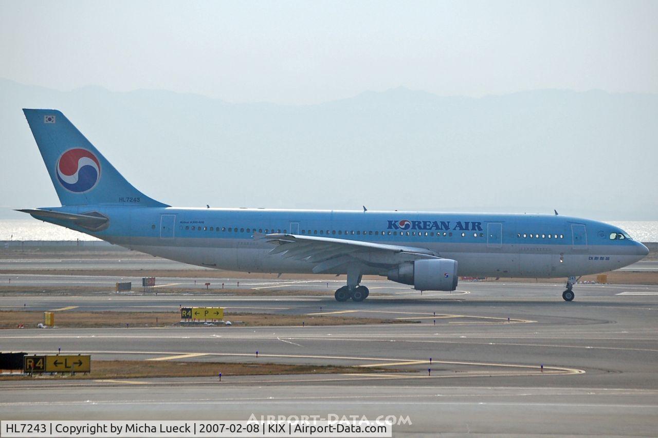 HL7243, 1993 Airbus A300B4-622R C/N 692, Taxiing to the runway