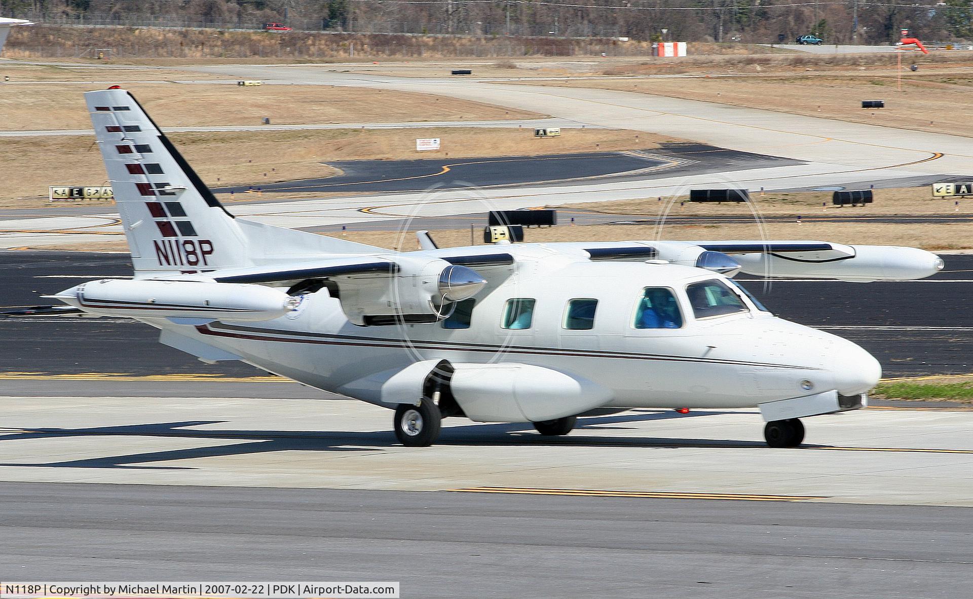 N118P, 1974 Mitsubishi MU-2B-35J C/N 646, Taxing to Runway 34