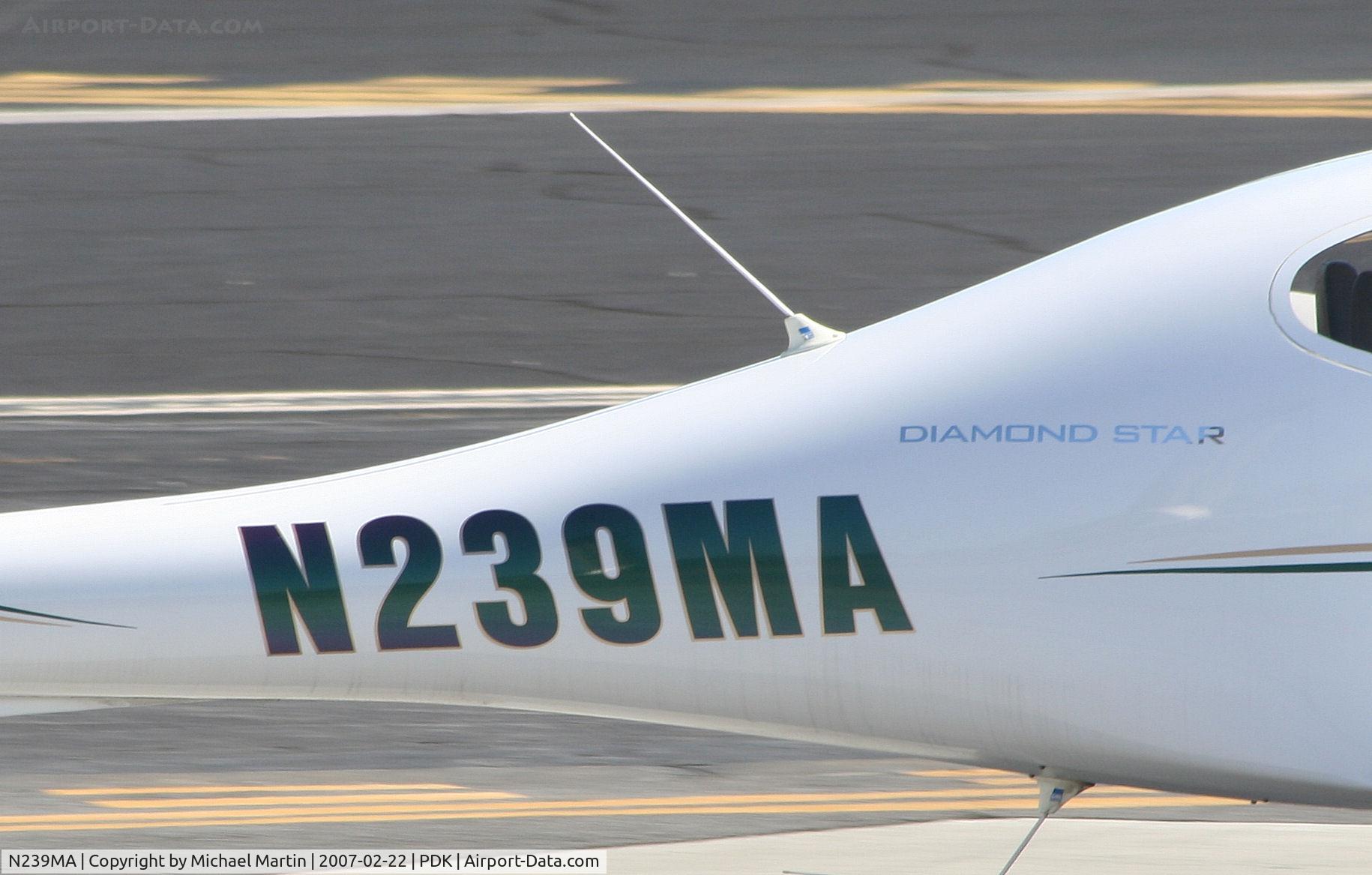 N239MA, 2005 Diamond DA-40 Diamond Star C/N 40.512, Tail Numbers