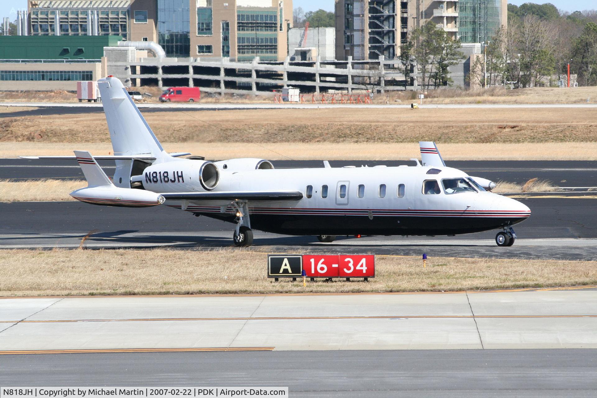 N818JH, 1981 Israel Aircraft Industries 1124A C/N 341, Taxing to Mercury Air Center