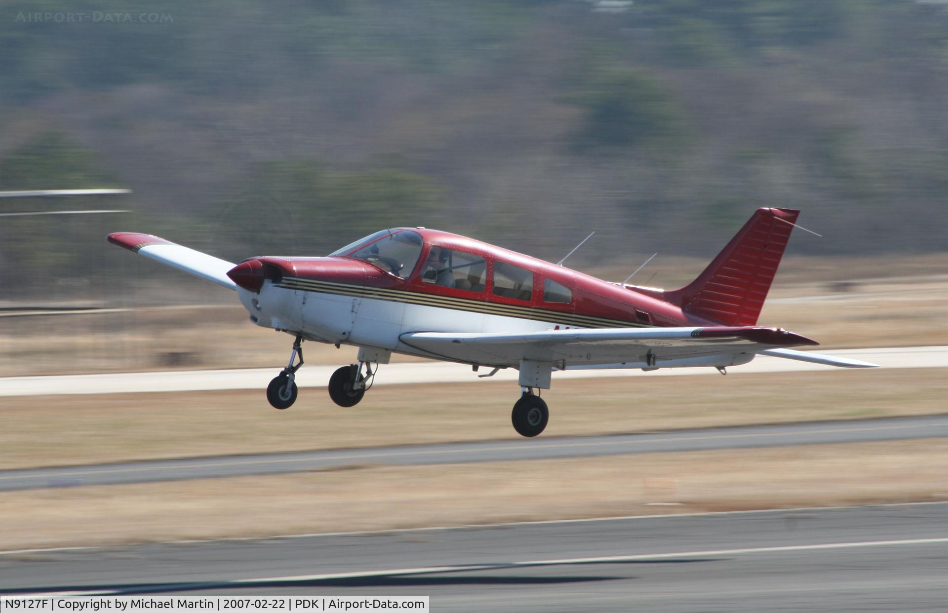 N9127F, 1993 Piper PA-28-161 C/N 2816106, Crosswind on takeoff!