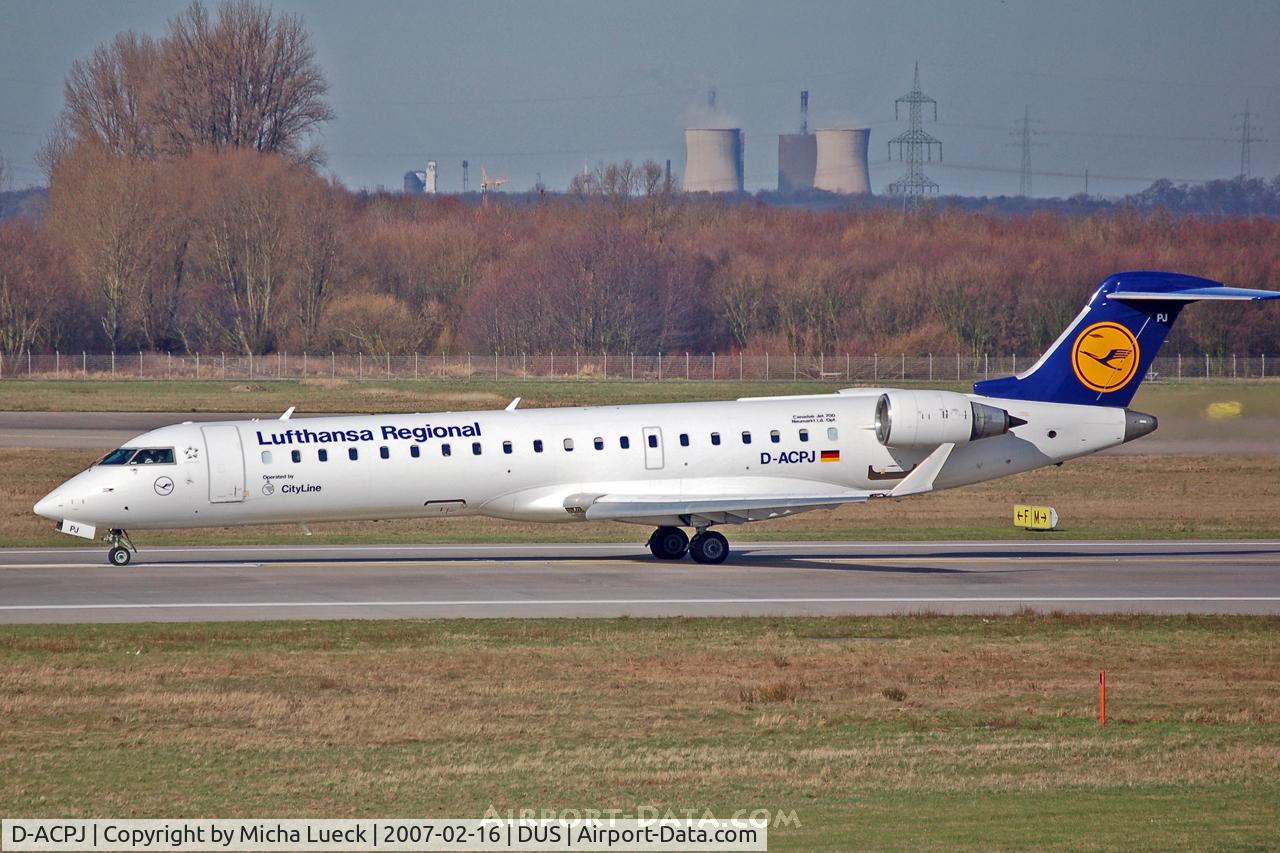 D-ACPJ, Canadair CRJ-701ER (CL-600-2C10) Regional Jet C/N 10040, Take-off run