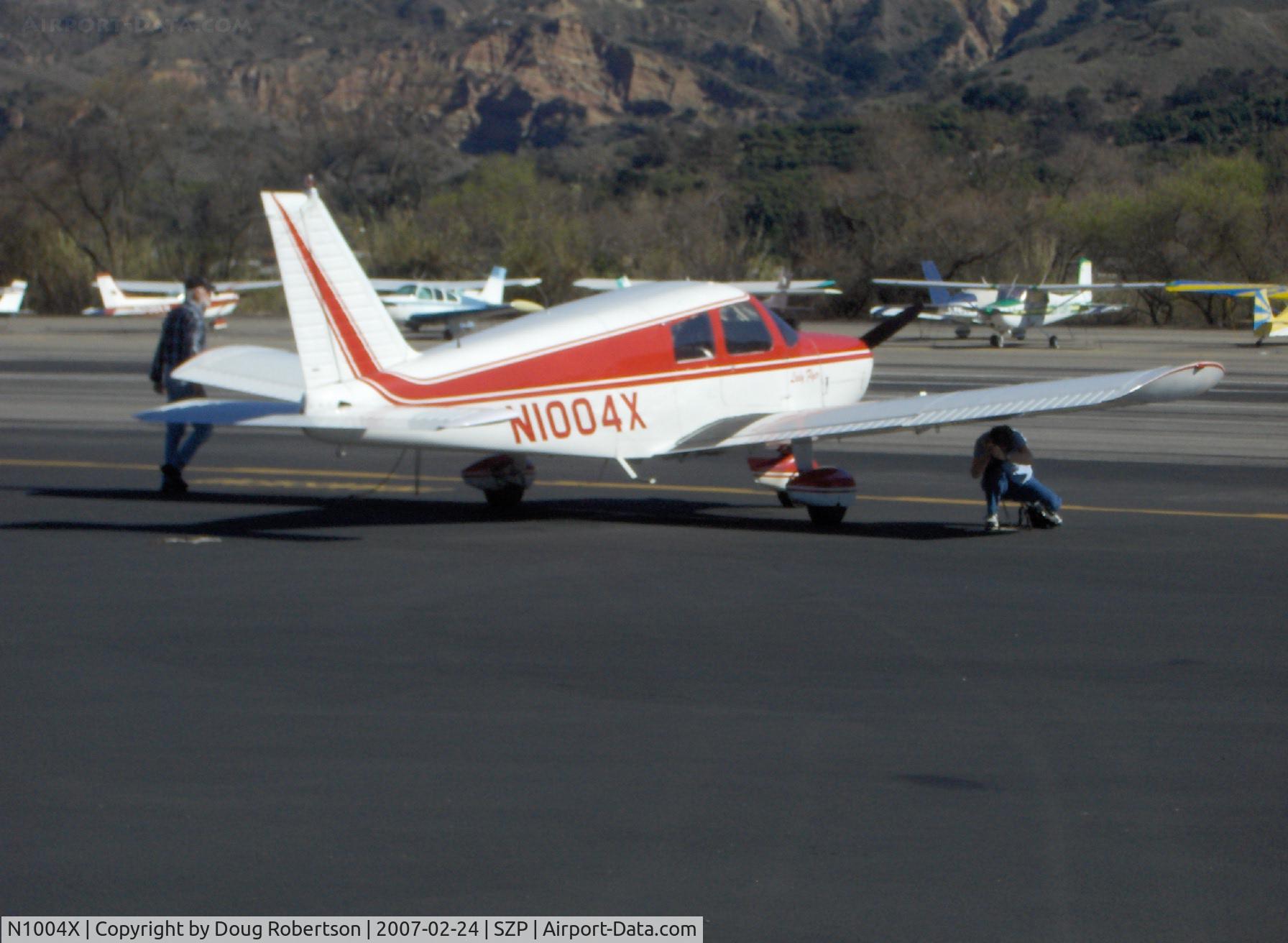 N1004X, 1975 Piper PA-28-140 C/N 28-7525256, 1975 Piper PA-28-140 Cruiser, Lycoming O-320-E2A 150 Hp
