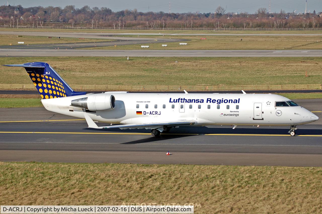 D-ACRJ, 2003 Canadair CRJ-200ER (CL-600-2B19) C/N 7864, Taxiing to the runway