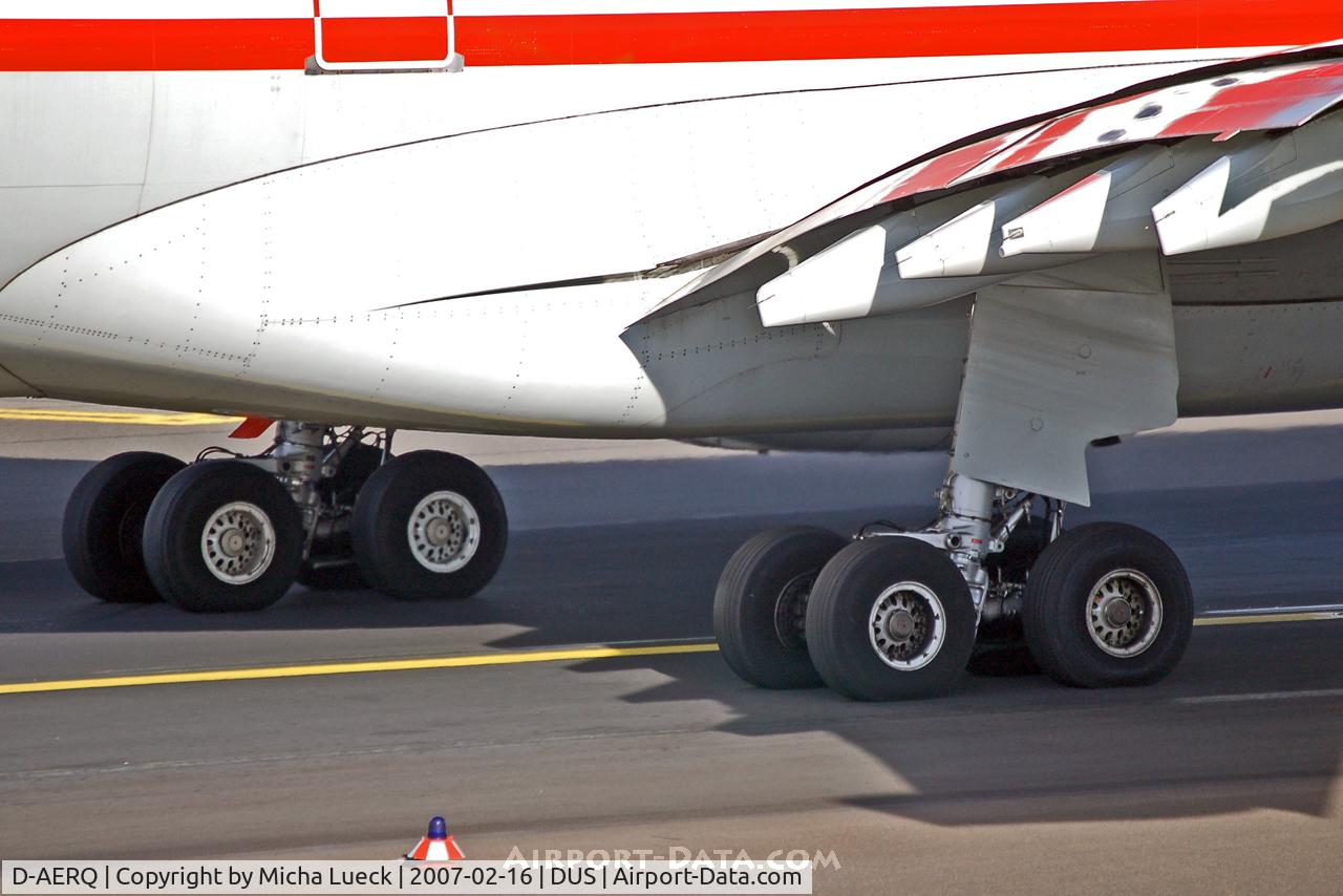 D-AERQ, 1996 Airbus A330-322 C/N 127, Main landing gear